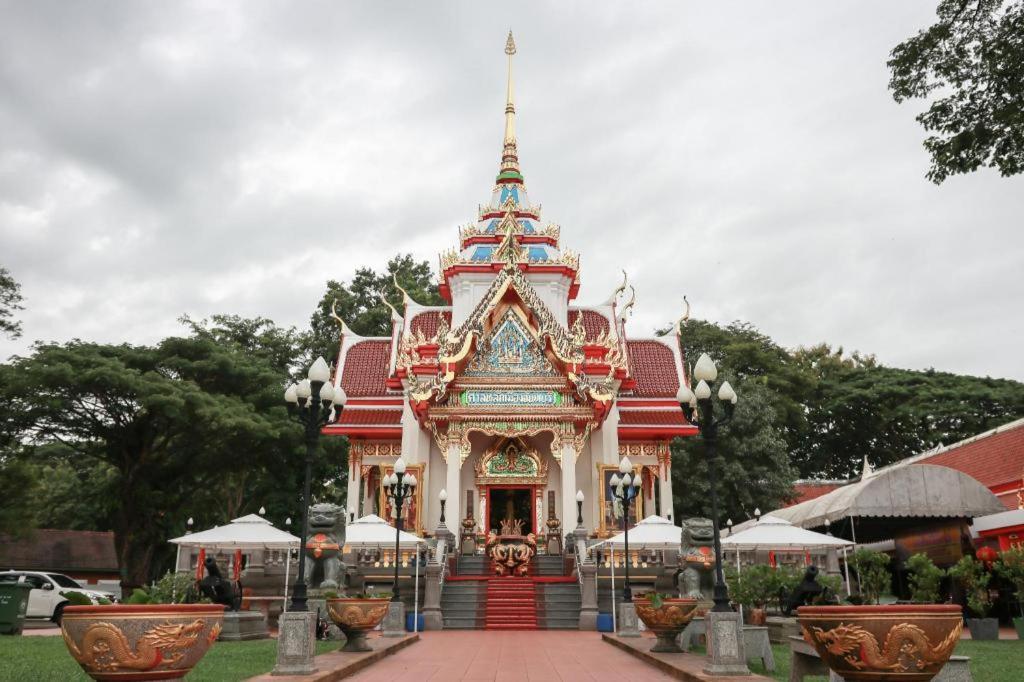 Bussarakam Place Hotel จันทบุรี ภายนอก รูปภาพ